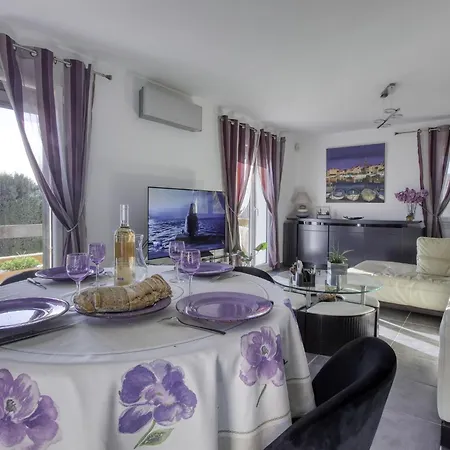 Holiday home La Maison Chateau By Interhome